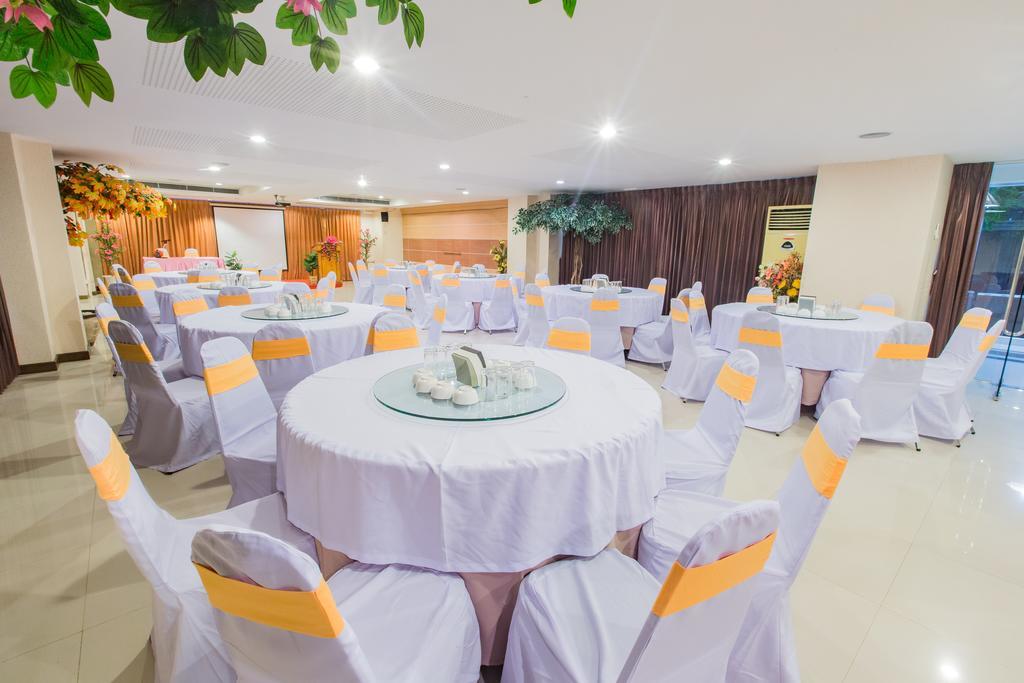 Three Seasons Bangkok Ξενοδοχείο Εξωτερικό φωτογραφία