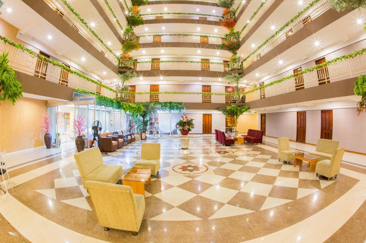 Three Seasons Bangkok Ξενοδοχείο Εξωτερικό φωτογραφία